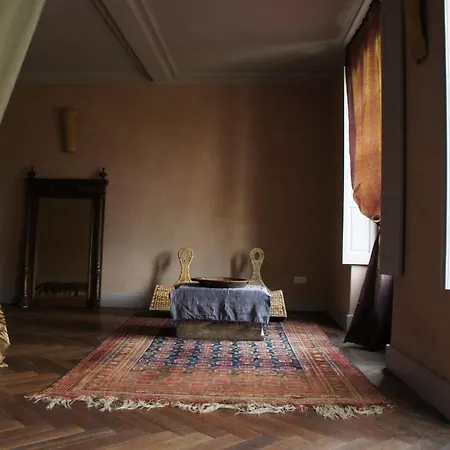 Nocleg ze śniadaniem Yobaba Lounge Boutique Yoga Retreat Centre Chalabre